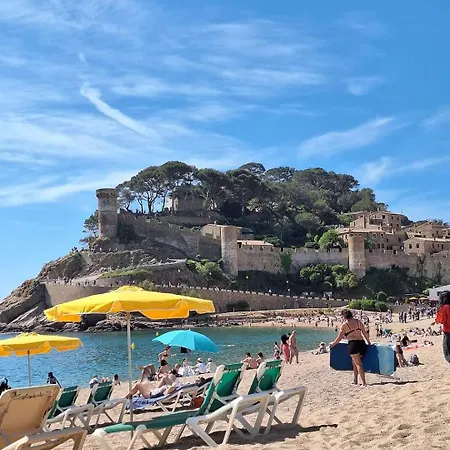 Sant March Готель