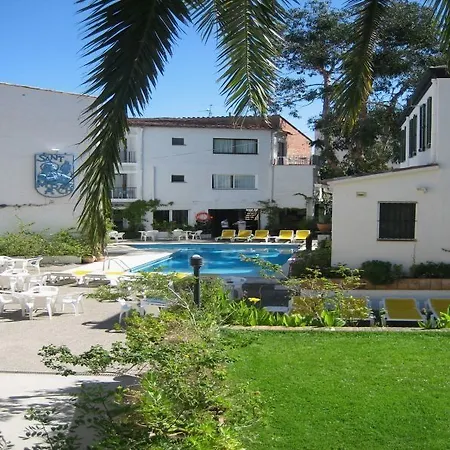 Sant March Hotel *