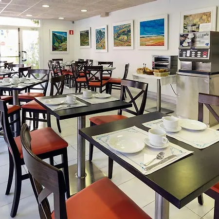 Sant March מלון *