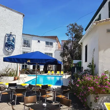 מלון Sant March *